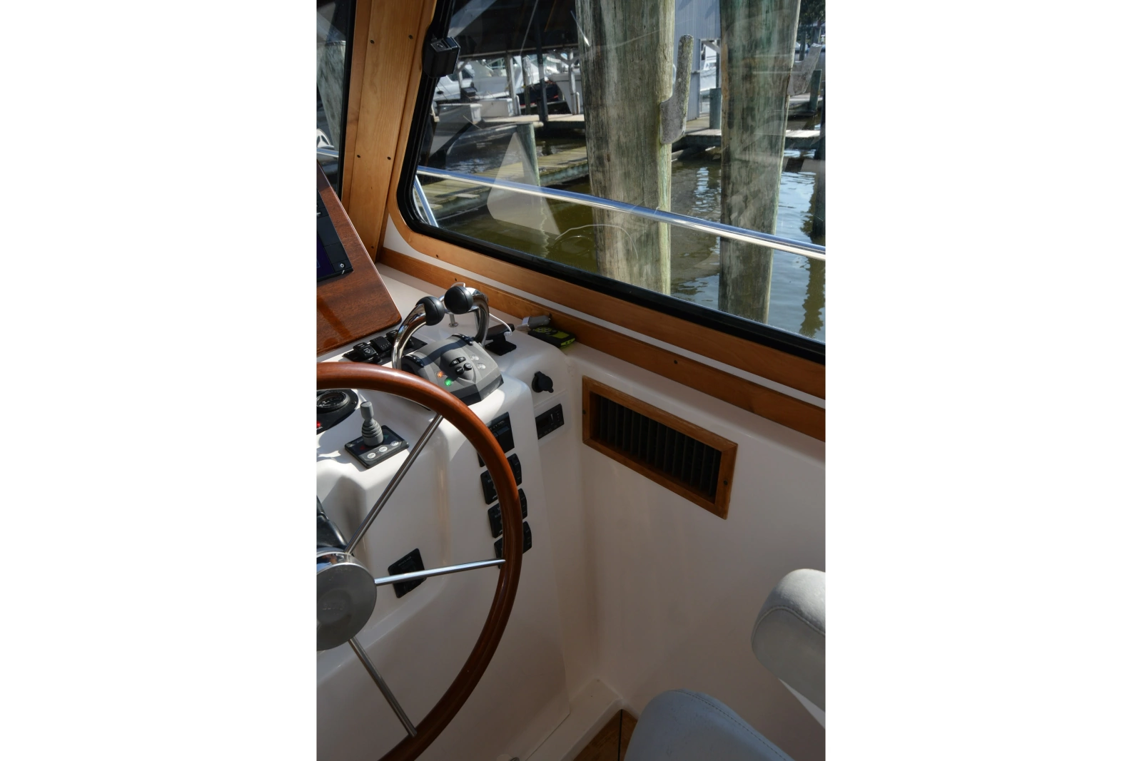 2005 Sabre 38 Express