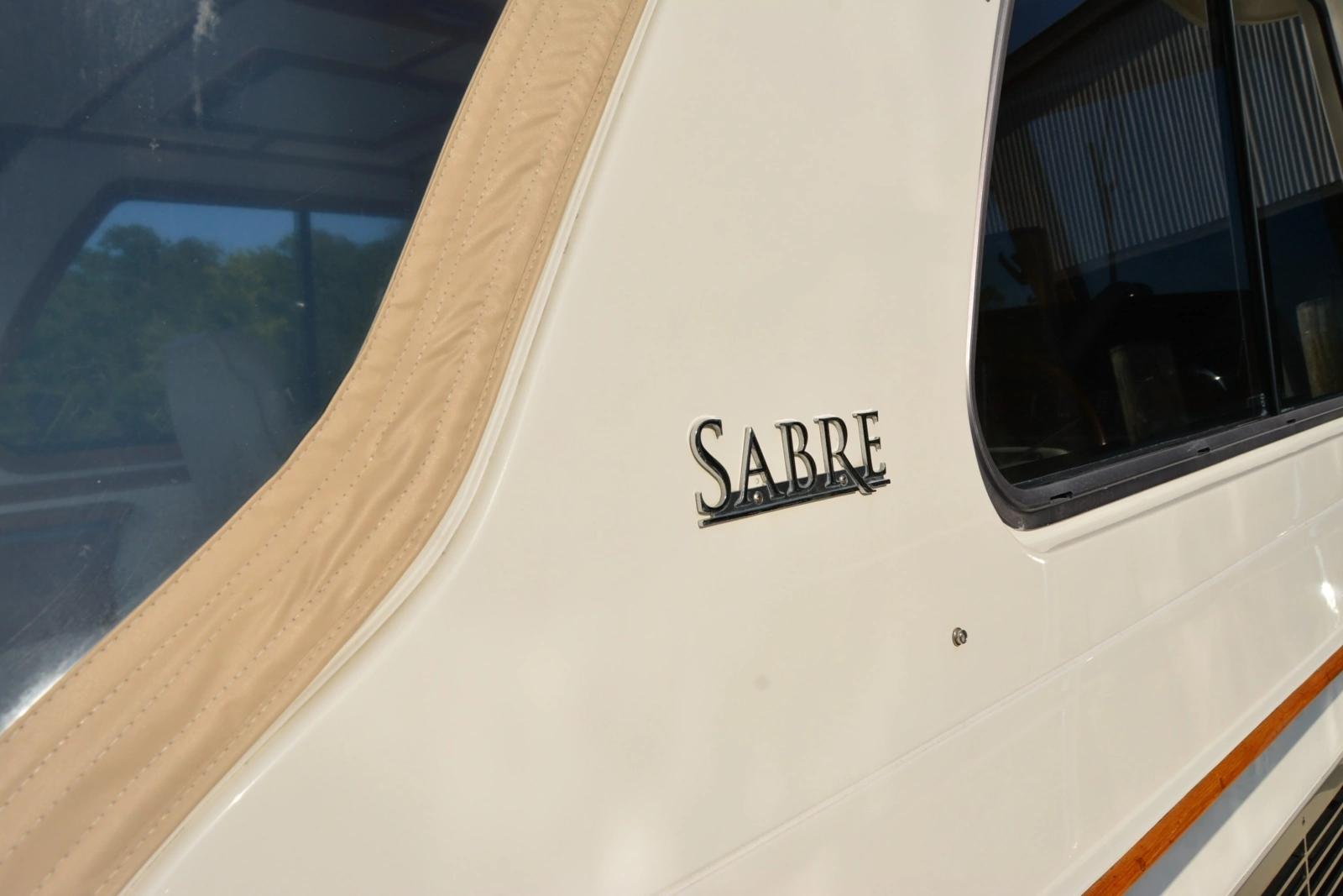 2005 Sabre 38 Express