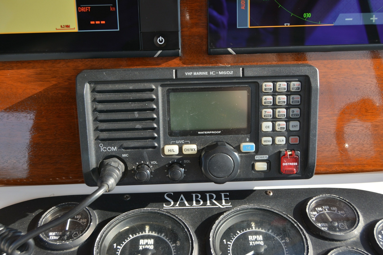 2005 Sabre 38 Express
