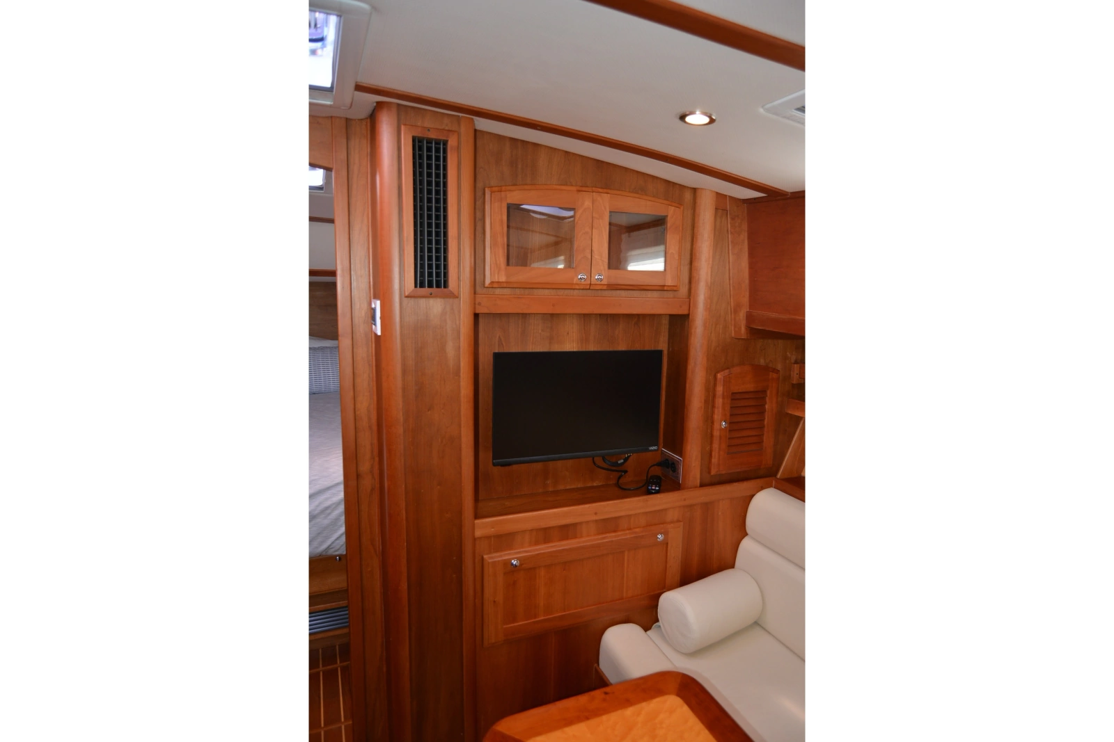 2005 Sabre 38 Express