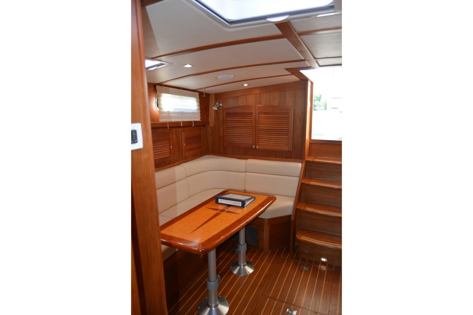 2005 Sabre 38 Express
