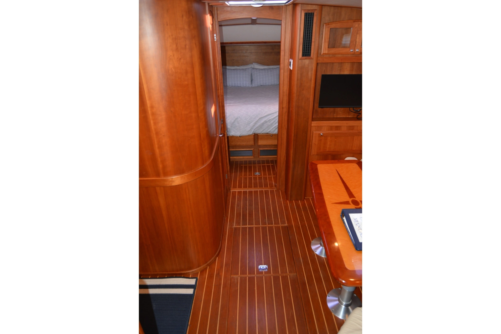 2005 Sabre 38 Express