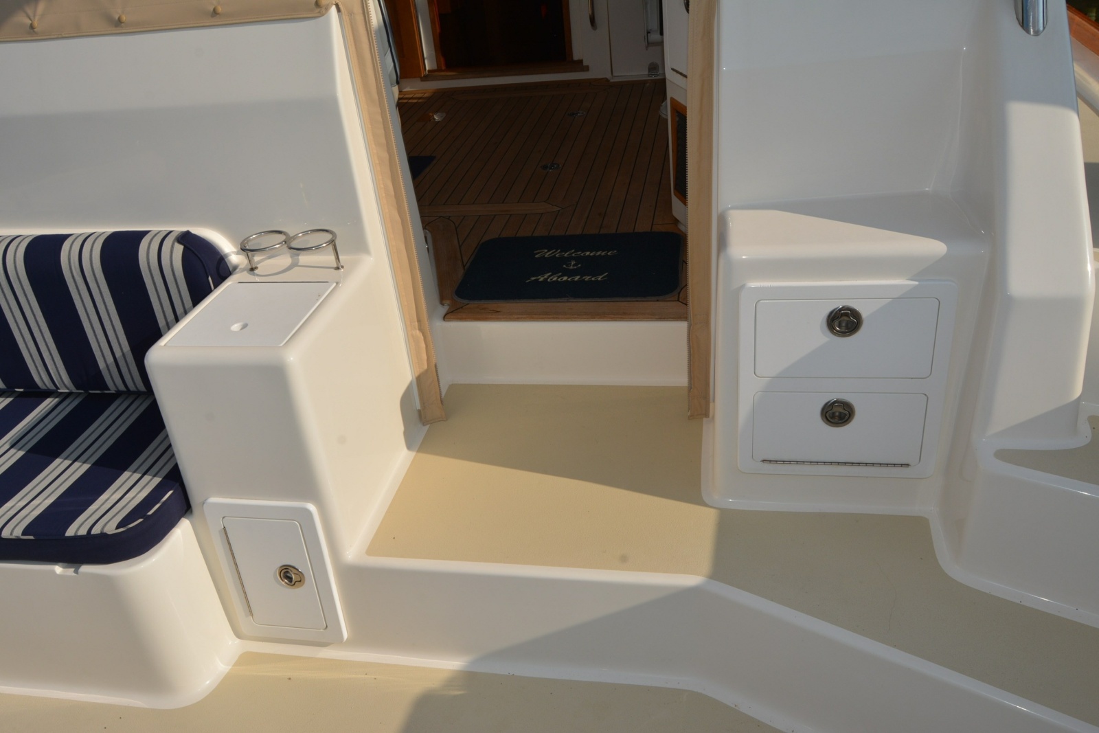 2005 Sabre 38 Express