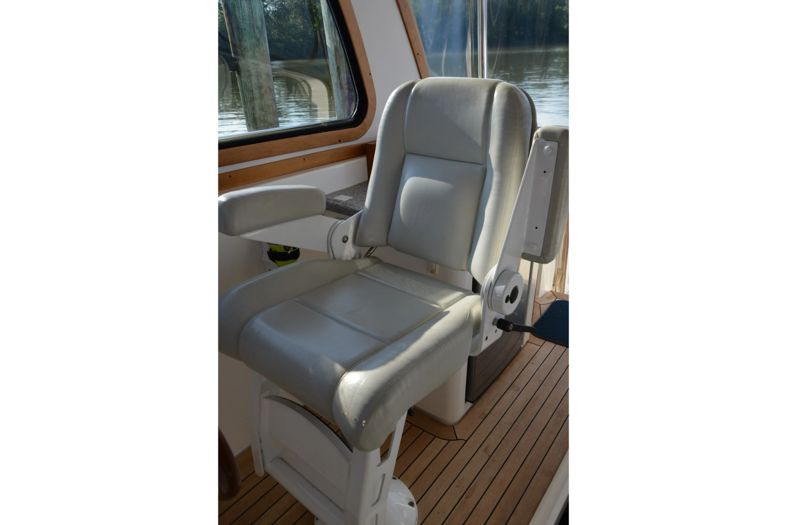 2005 Sabre 38 Express