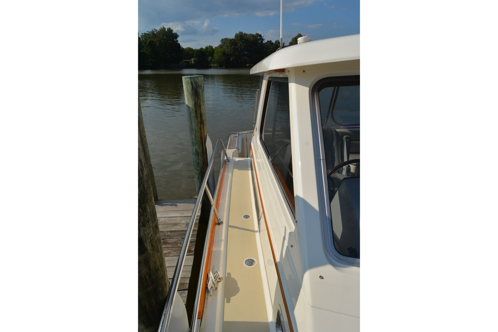 2005 Sabre 38 Express