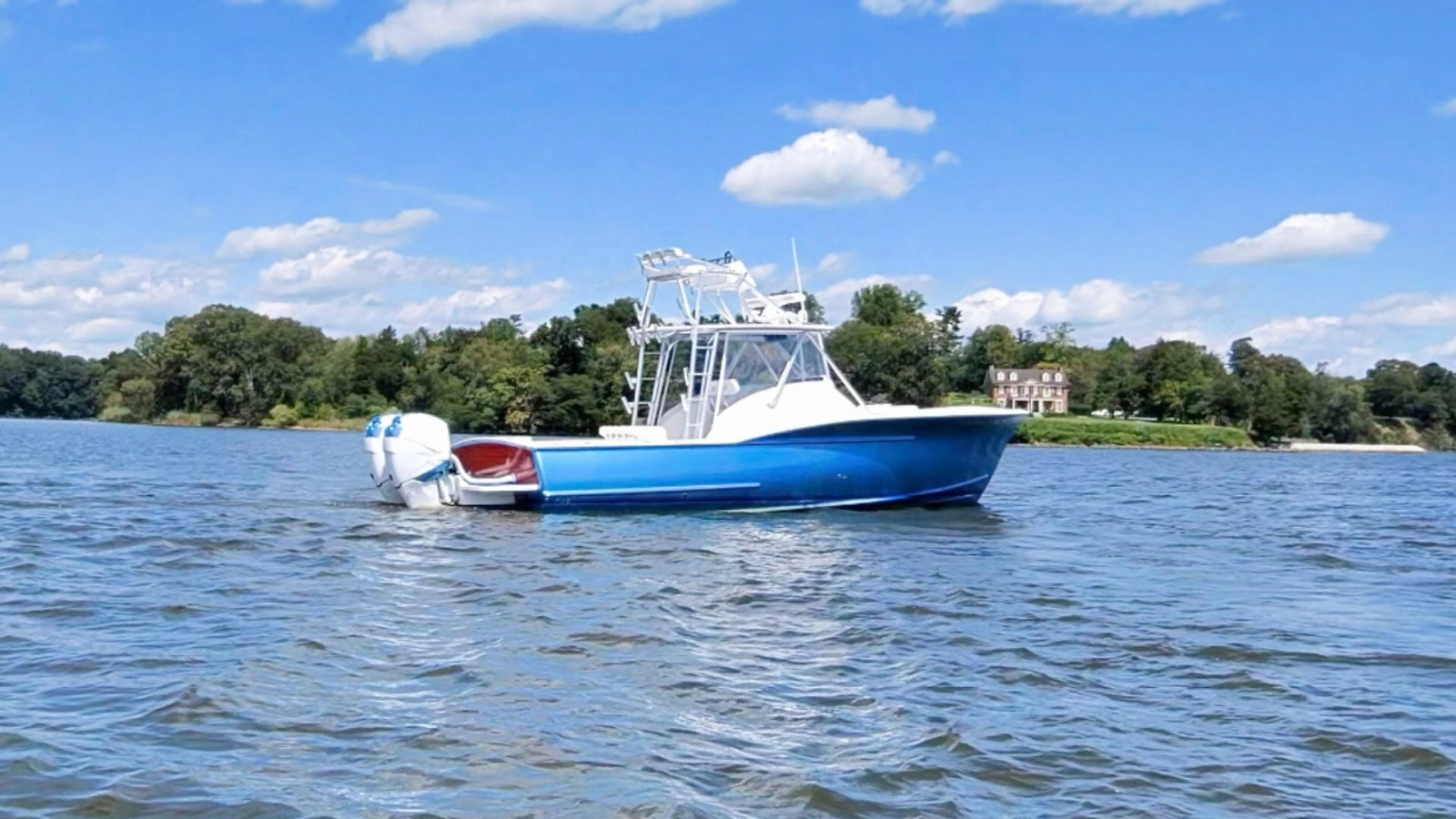 2008 Jarrett Bay 32 Walk Around