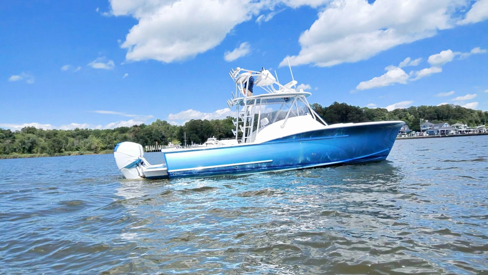 2008 Jarrett Bay 32 Walk Around