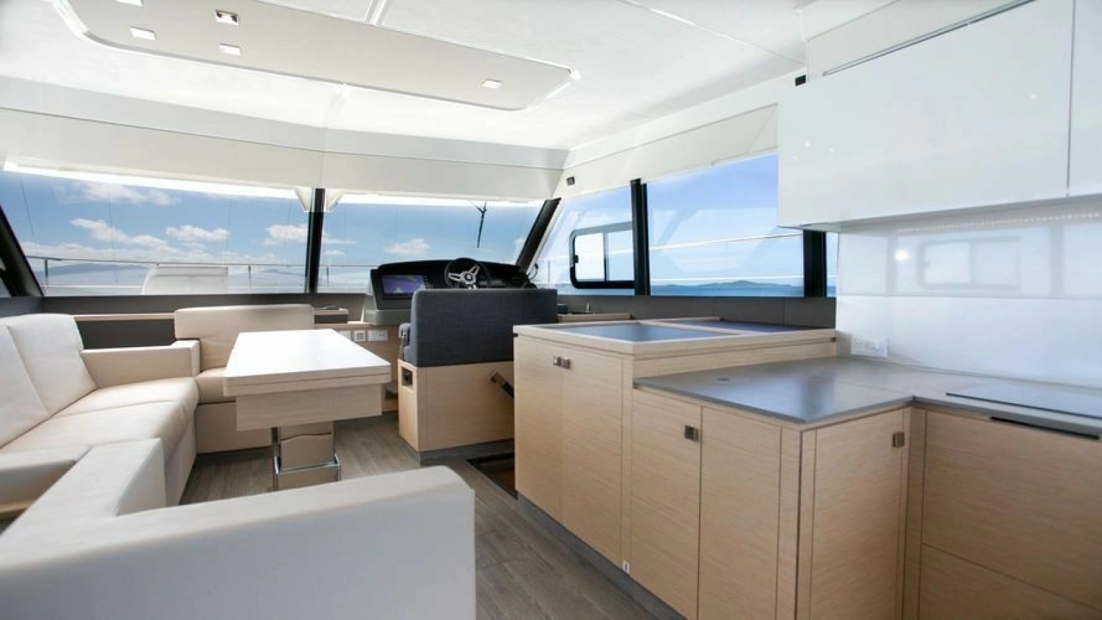 2020 Fountaine Pajot 