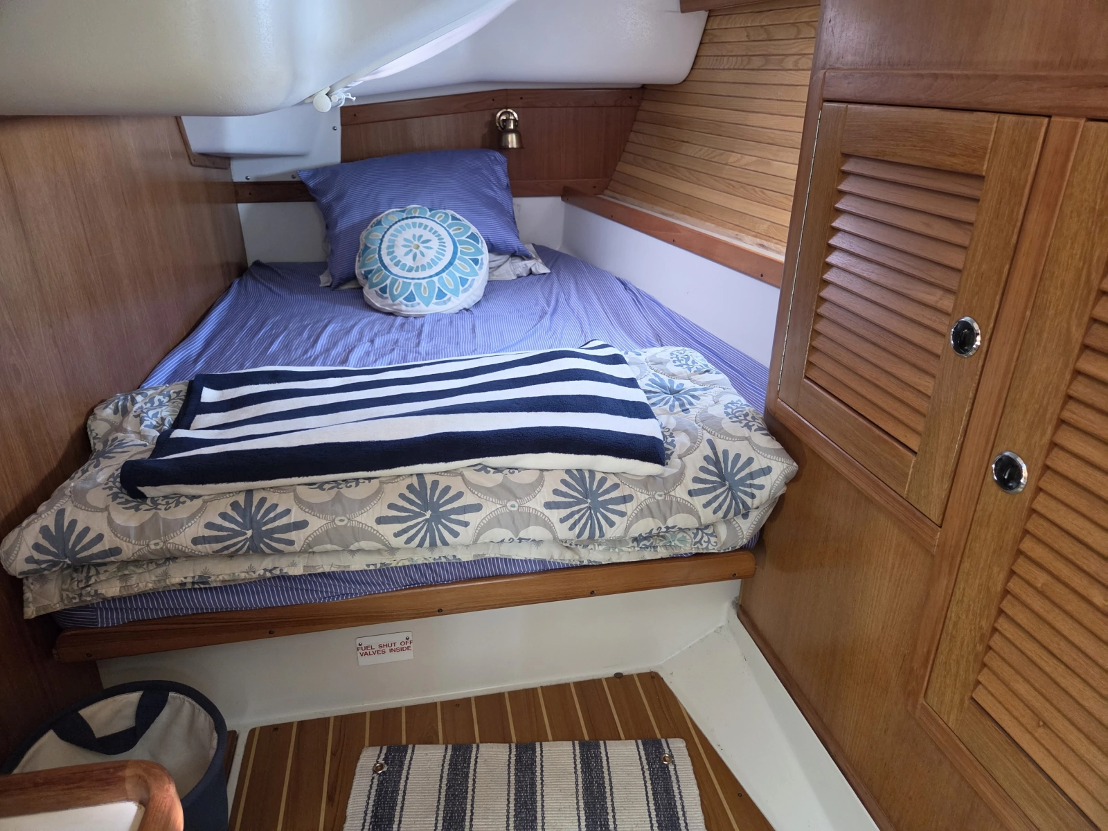 2002 Catalina 390