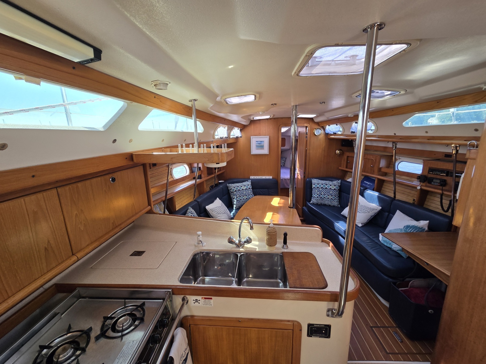 2002 Catalina 390