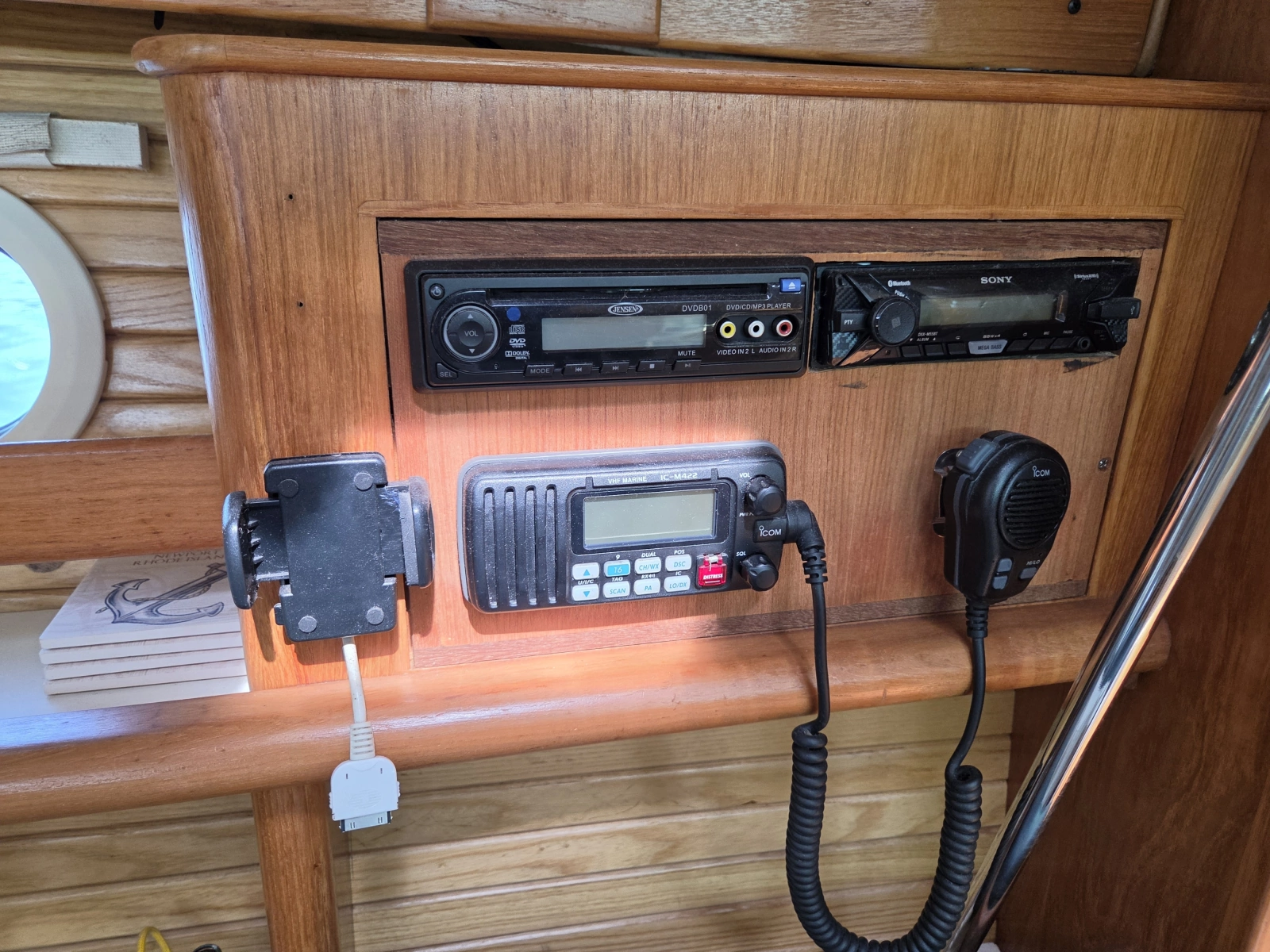 2002 Catalina 390