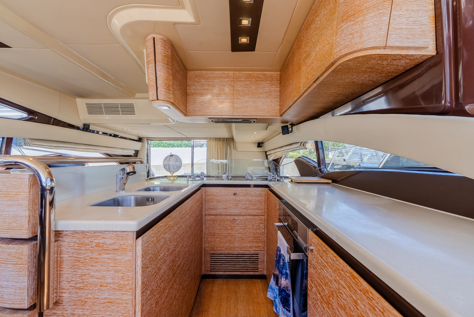 2014 Azimut 60 Fly