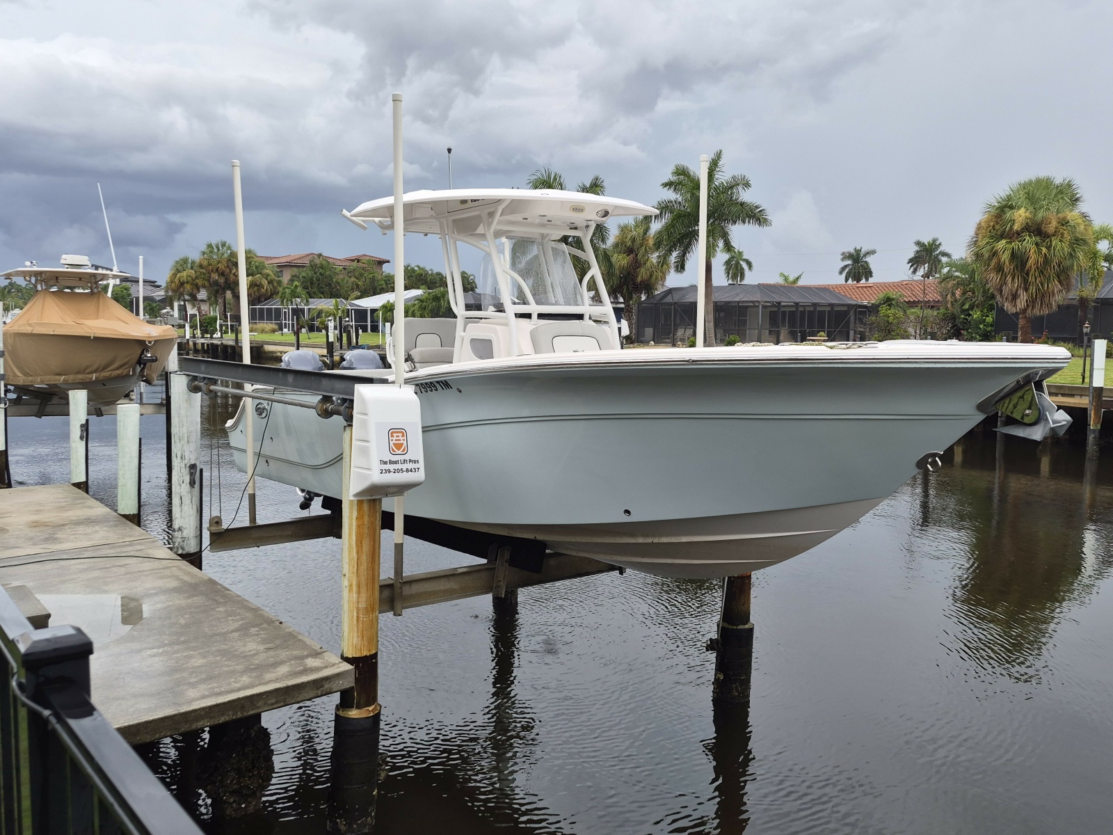 2023 Sea Fox 268 Commander