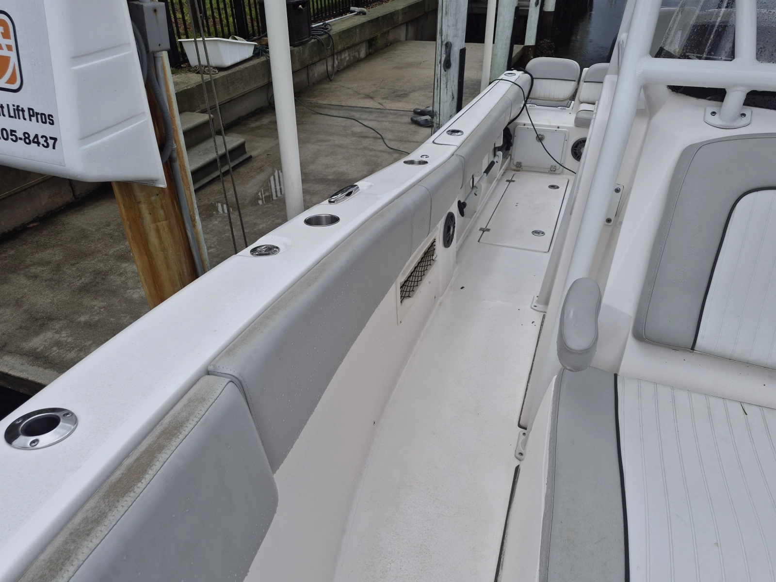 2023 Sea Fox 268 Commander