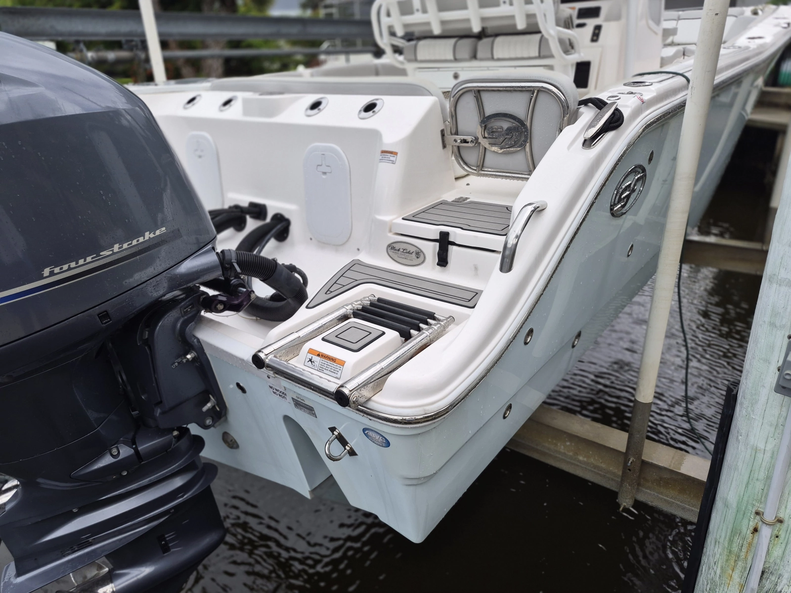 2023 Sea Fox 268 Commander