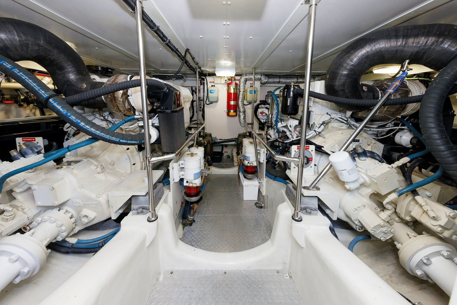 2008 Alden 52 Salon Express