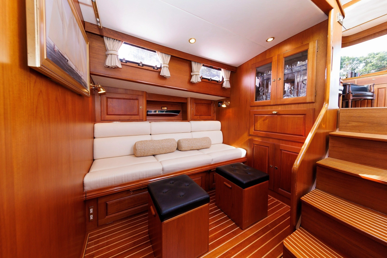 2008 Alden 52 Salon Express