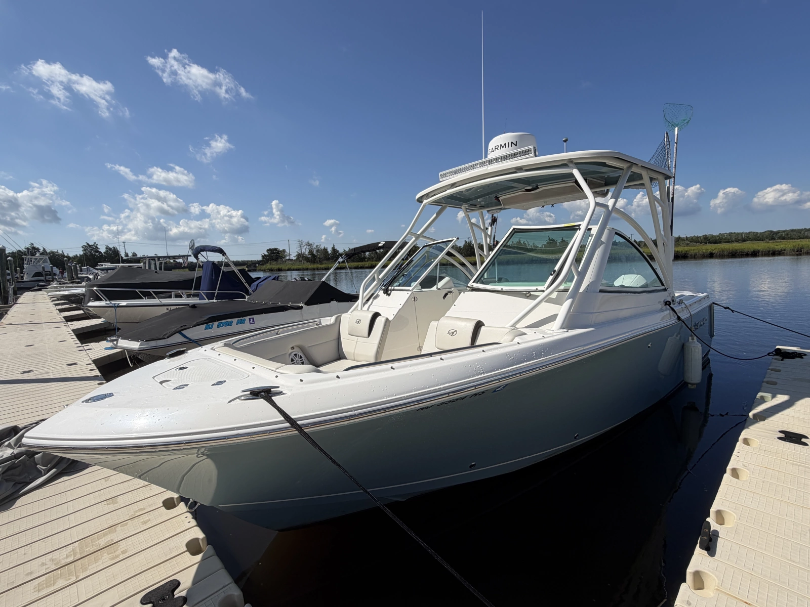2023 Sailfish 245 DC