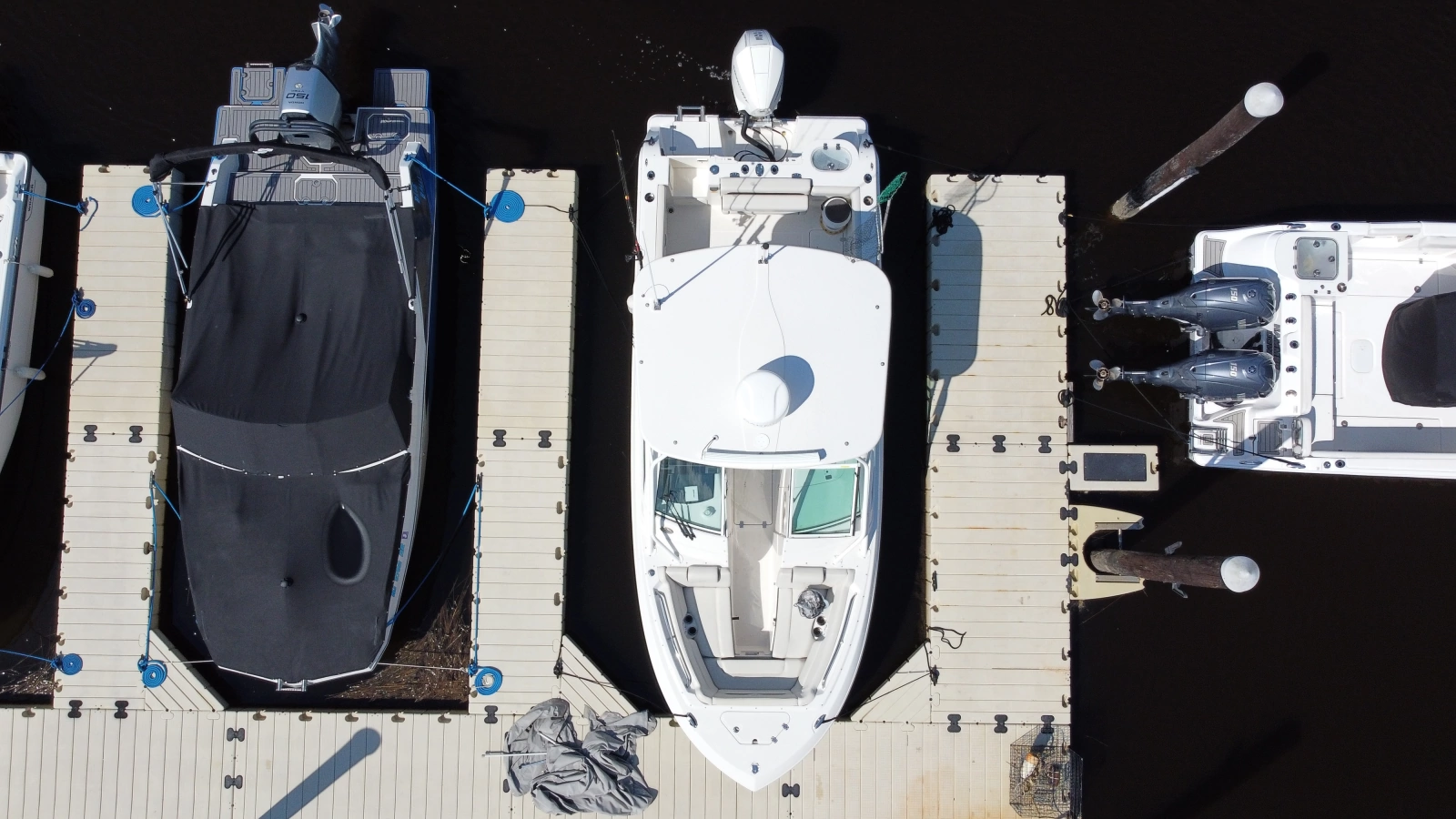 2023 Sailfish 245 DC