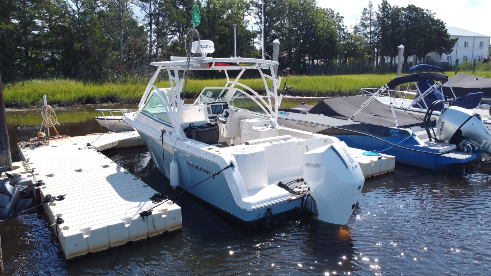 2023 Sailfish 245 DC