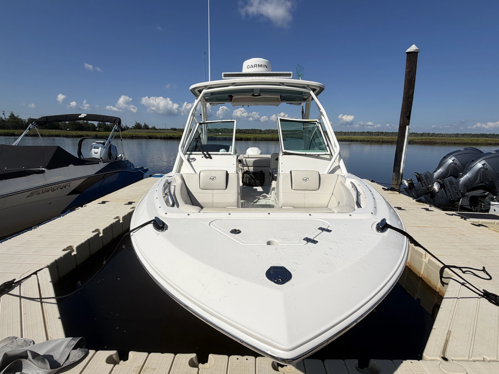2023 Sailfish 245 DC