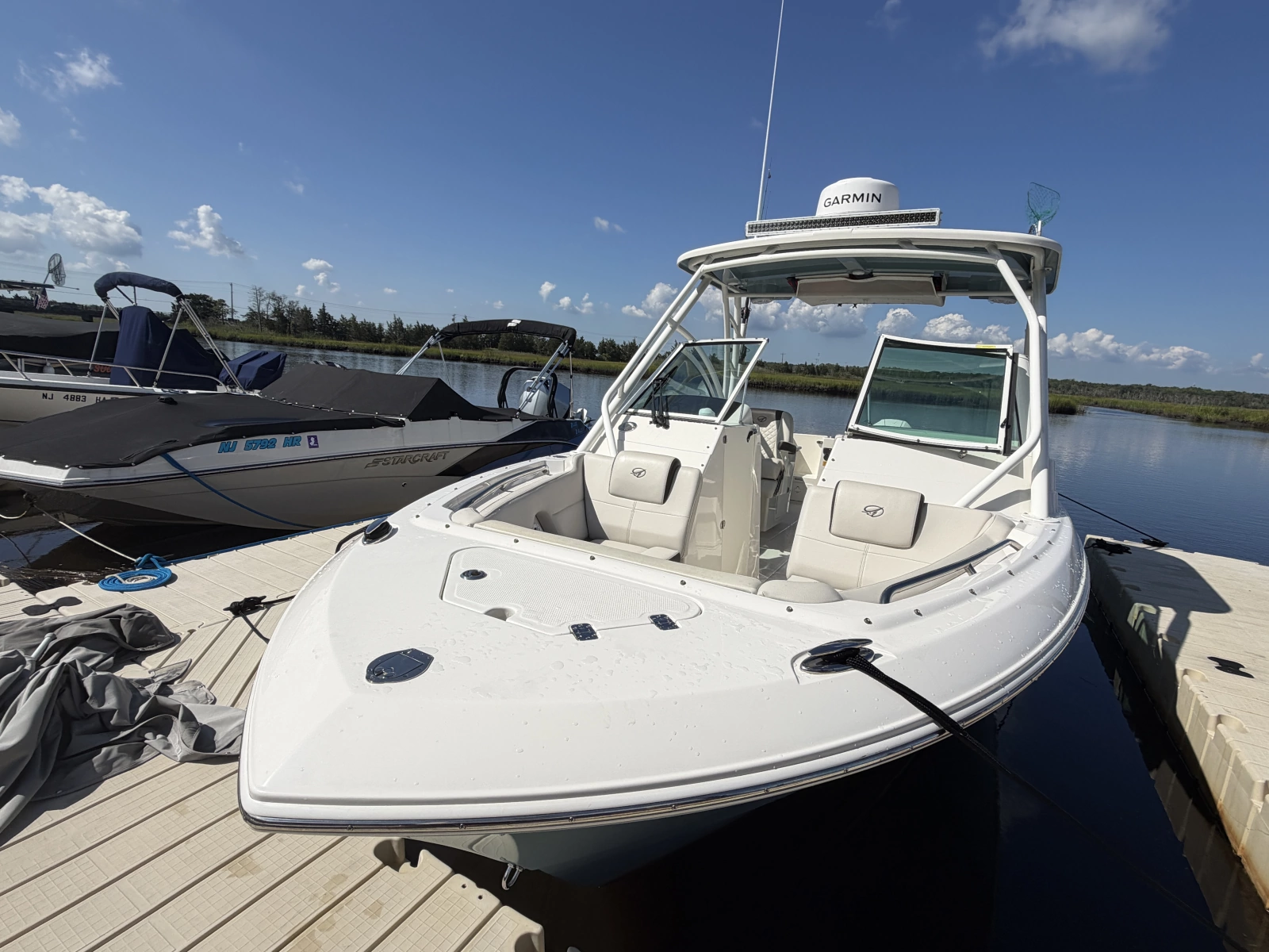 2023 Sailfish 245 DC