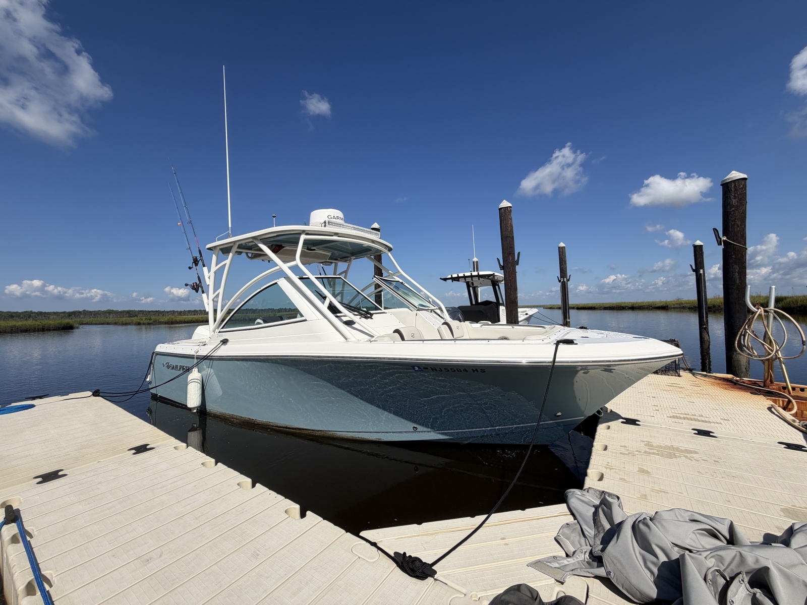 2023 Sailfish 245 DC