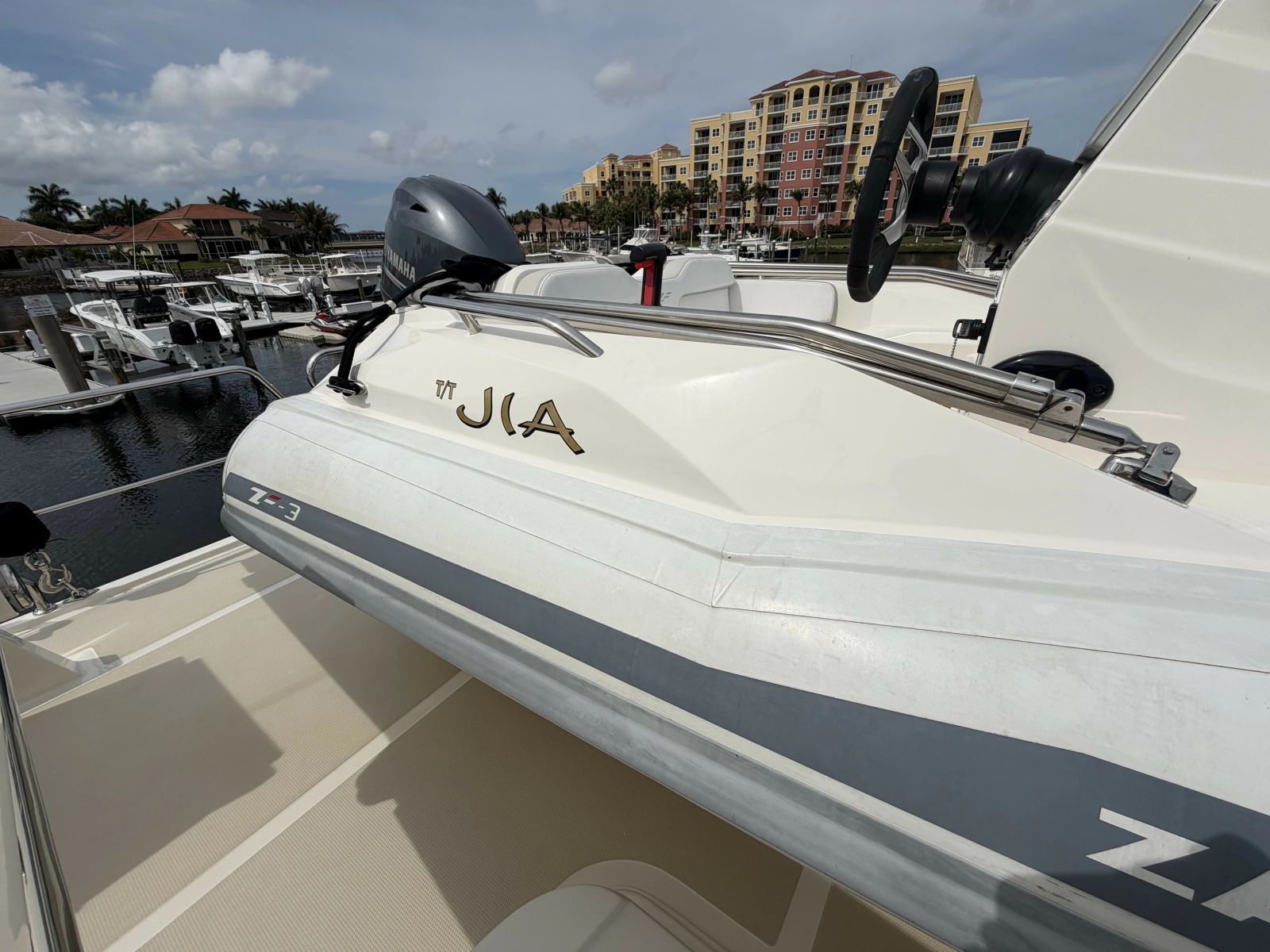 2021 Marlow Explorer 62E
