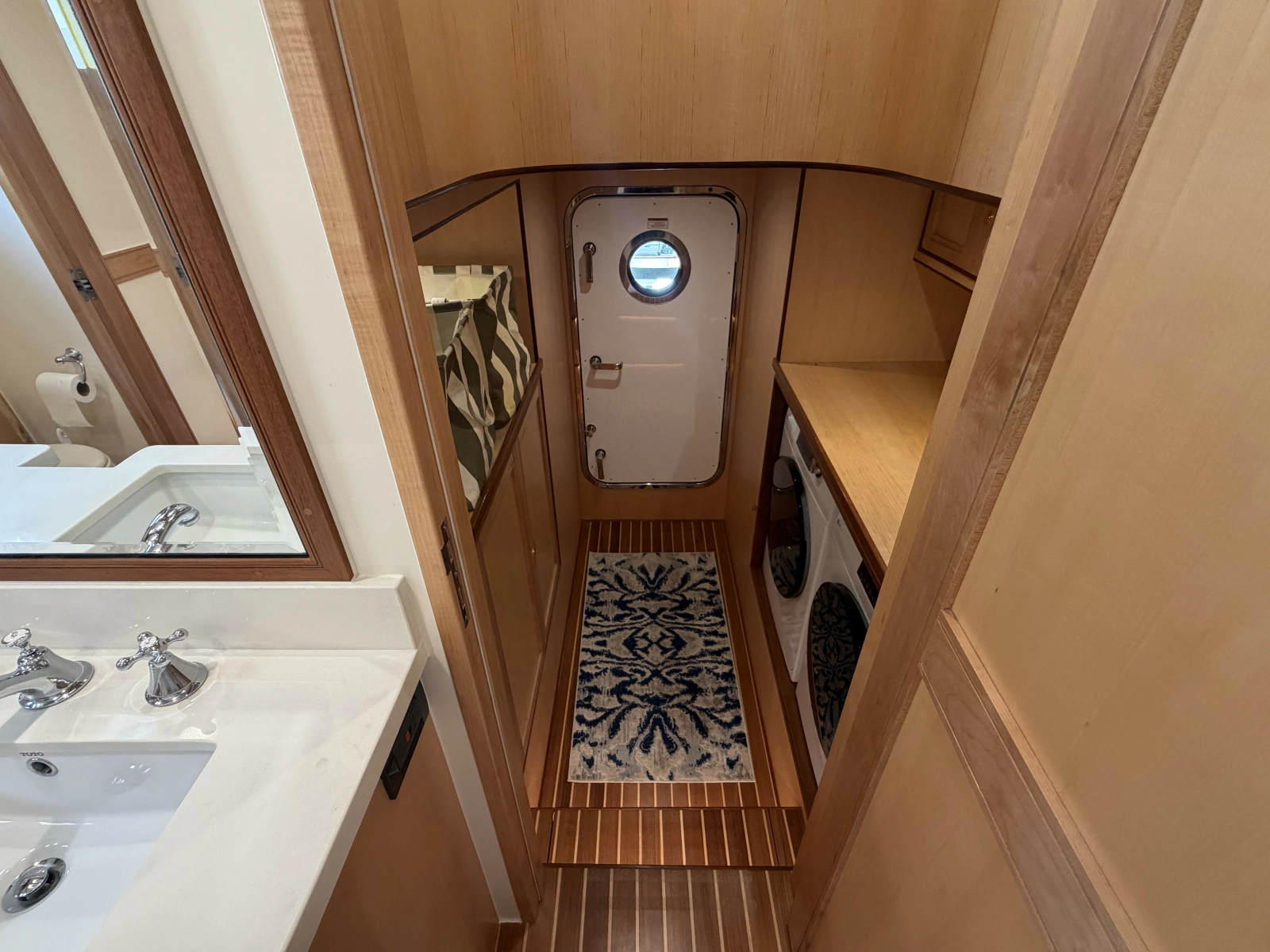 2021 Marlow Explorer 62E