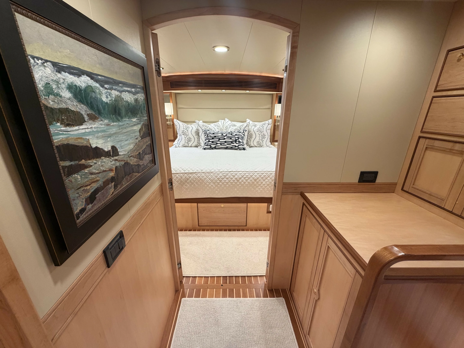 2021 Marlow Explorer 62E