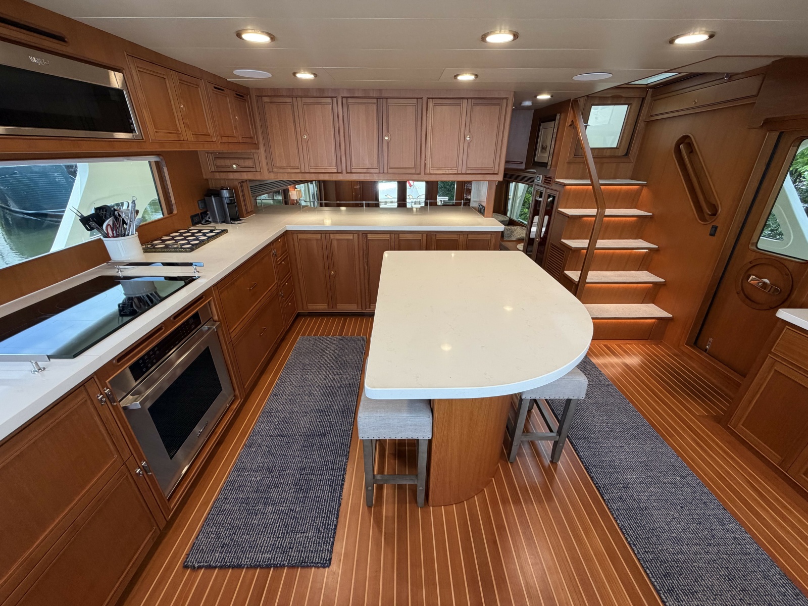 2021 Marlow Explorer 62E — JIA