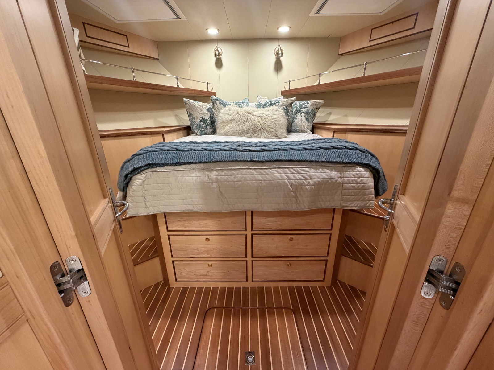 2021 Marlow Explorer 62E — JIA