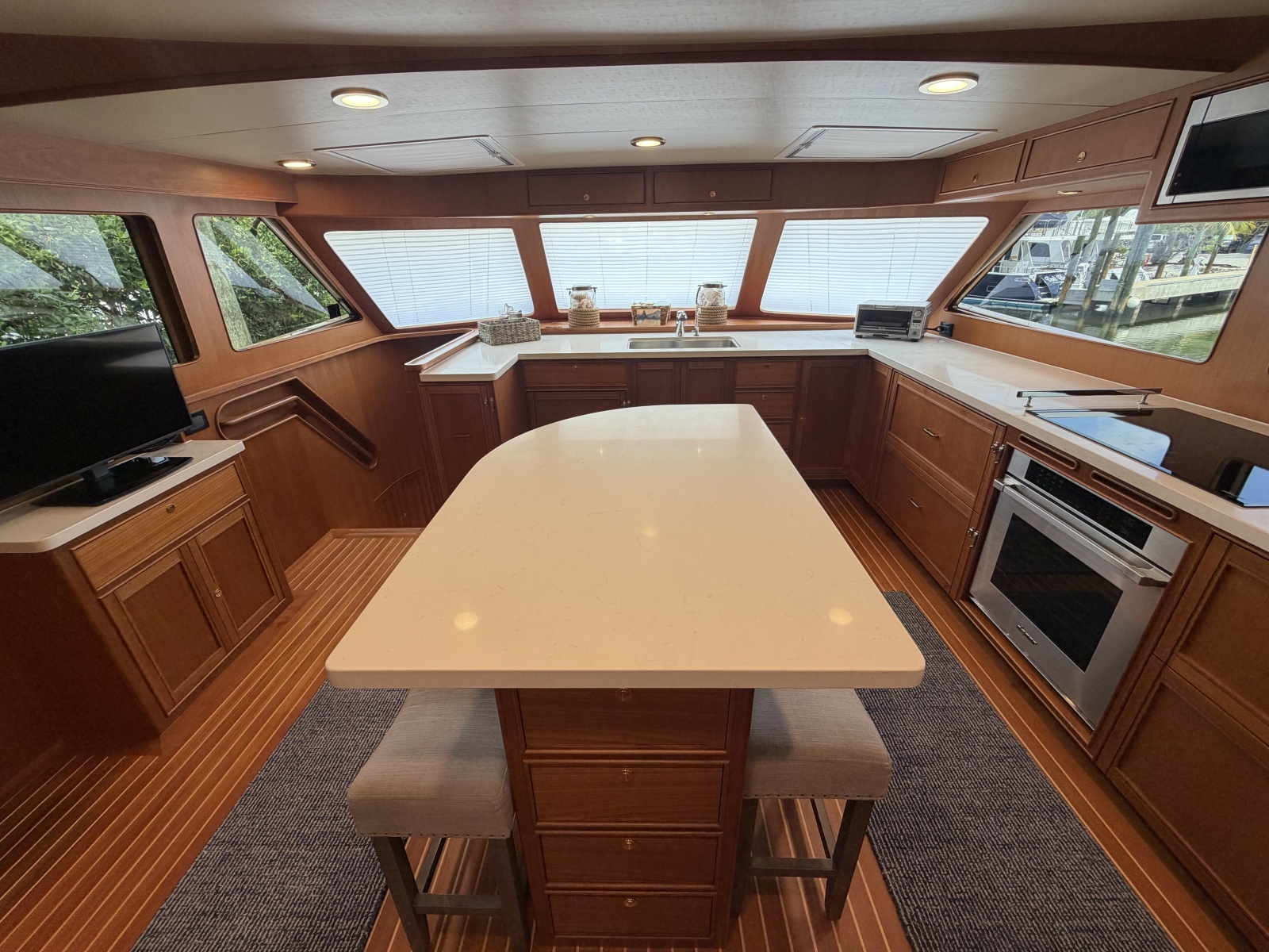 2021 Marlow Explorer 62E — JIA