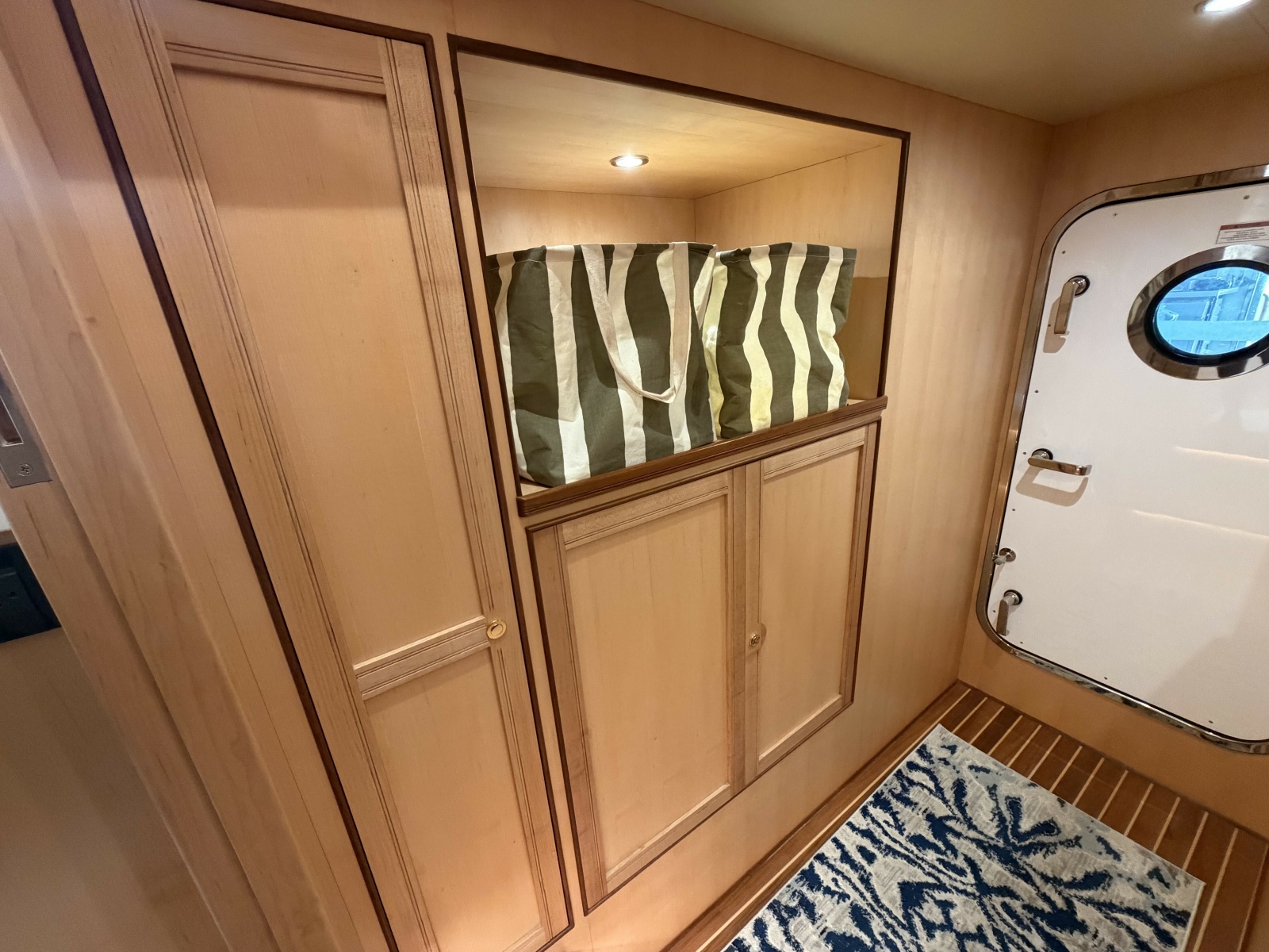 2021 Marlow Explorer 62E — JIA