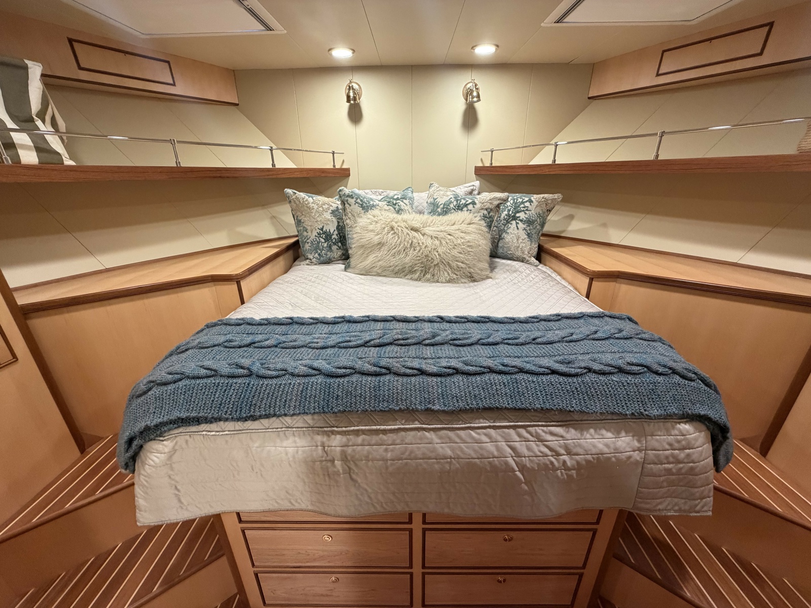 2021 Marlow Explorer 62E — JIA