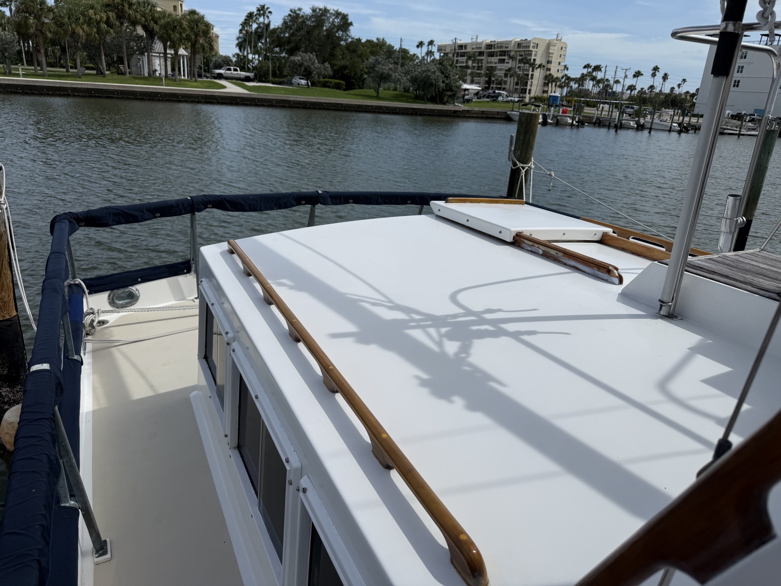 1985 Grand Banks 36 Classic