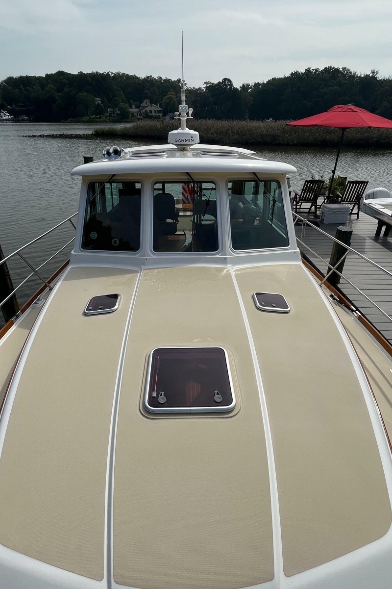 2012 Sabre 42 Salon Express