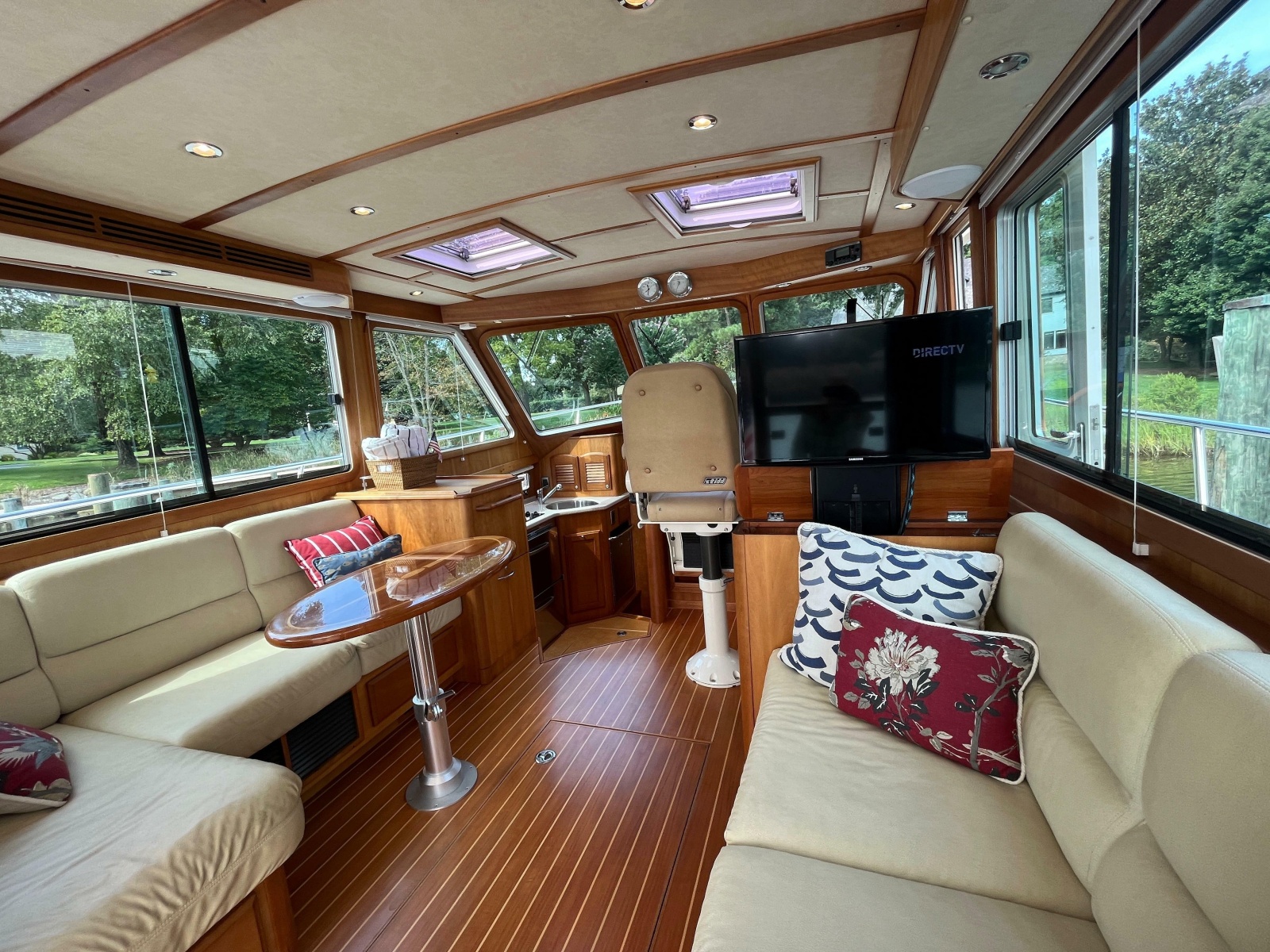 2012 Sabre 42 Salon Express