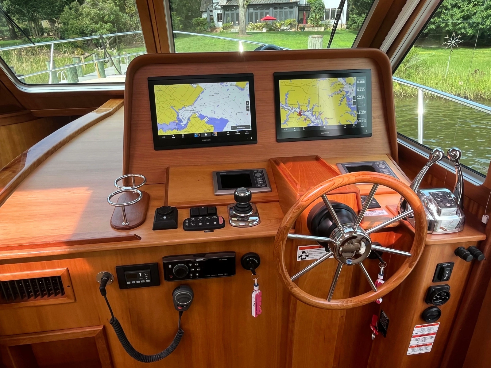 2012 Sabre 42 Salon Express