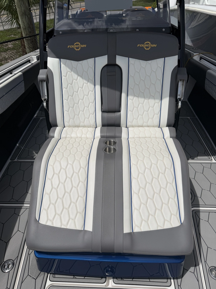 2023 Fountain 38 SC
