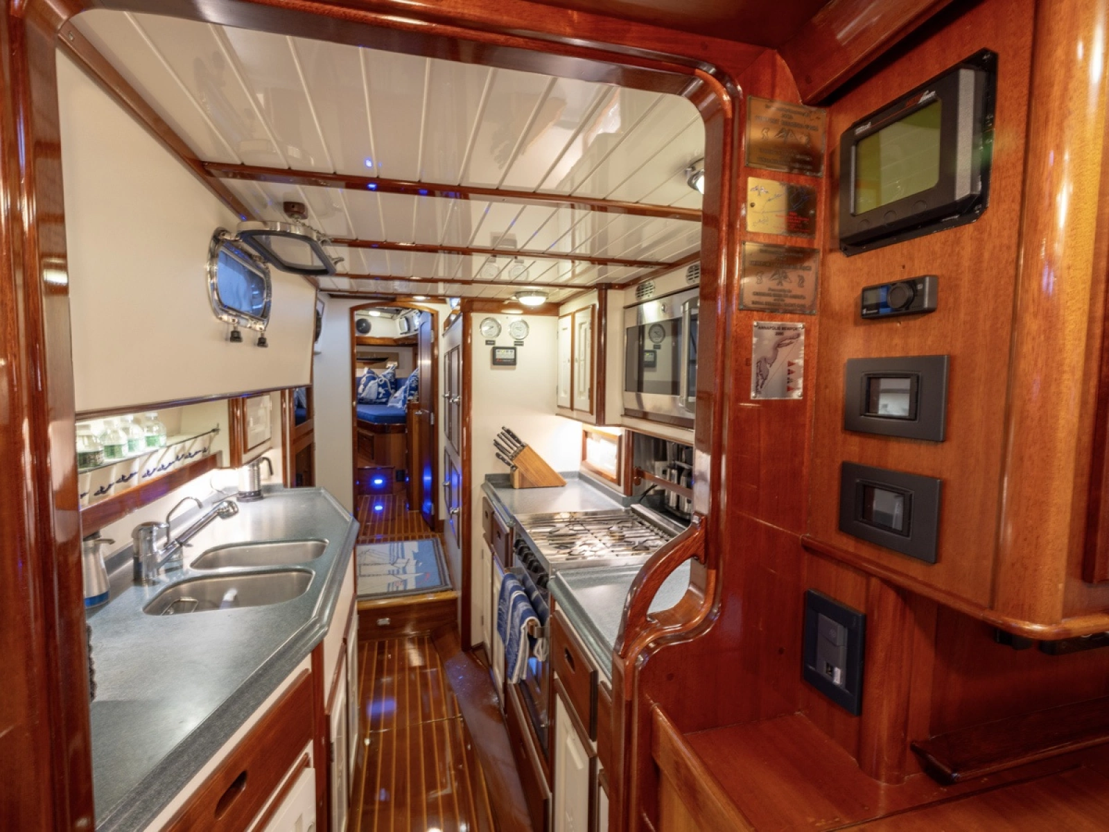 2001 Lyman-Morse Fontaine Custom 63 Pilothouse Sloop