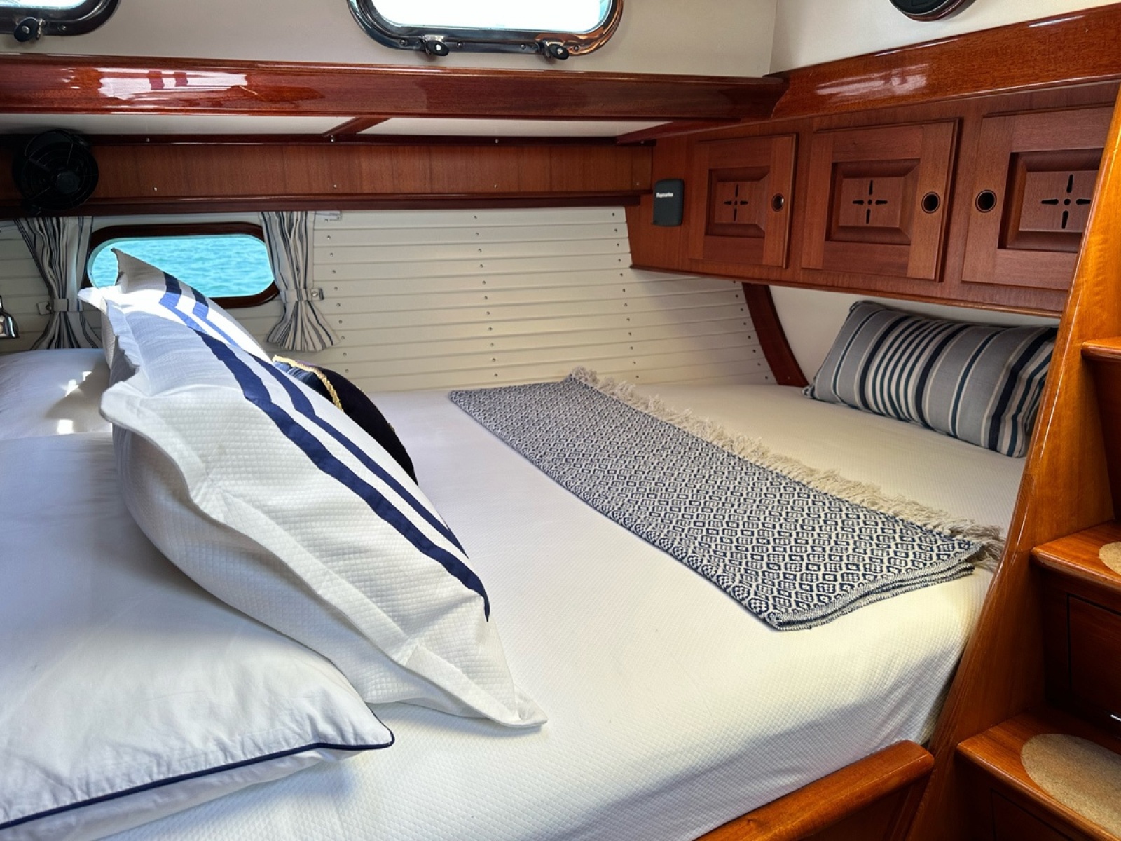 2001 Lyman-Morse Fontaine Custom 63 Pilothouse Sloop