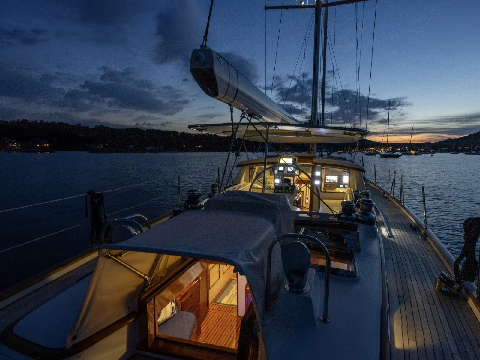 2001 Lyman-Morse Fontaine Custom 63 Pilothouse Sloop