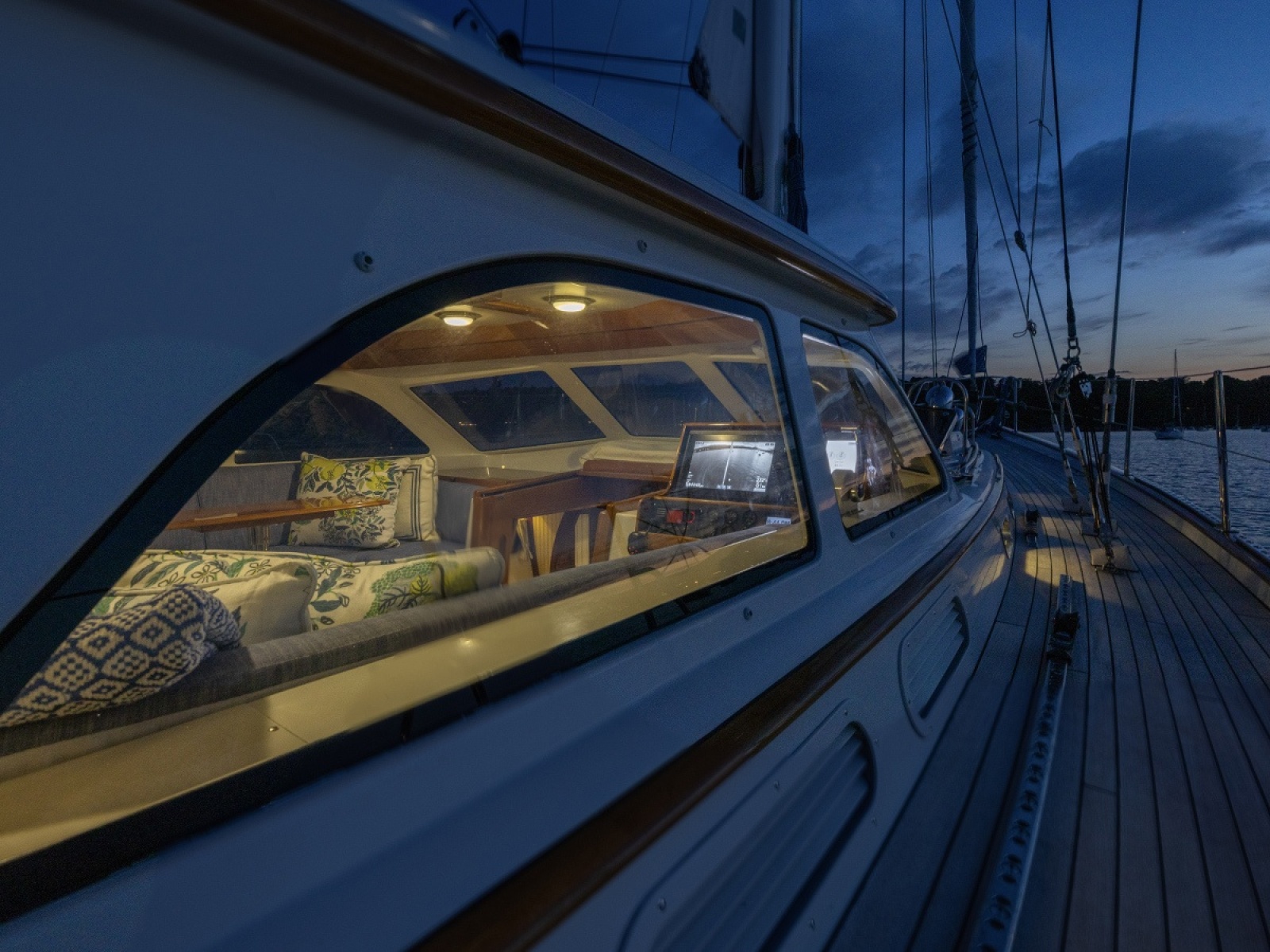 2001 Lyman-Morse Fontaine Custom 63 Pilothouse Sloop