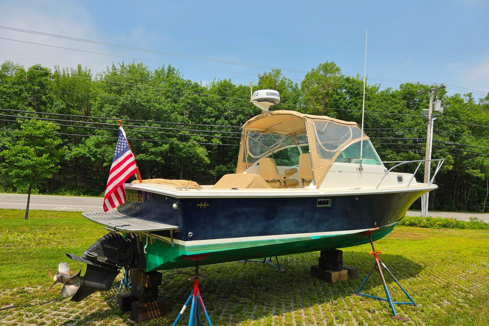 2004 Hunt Yachts Surfhunter 25