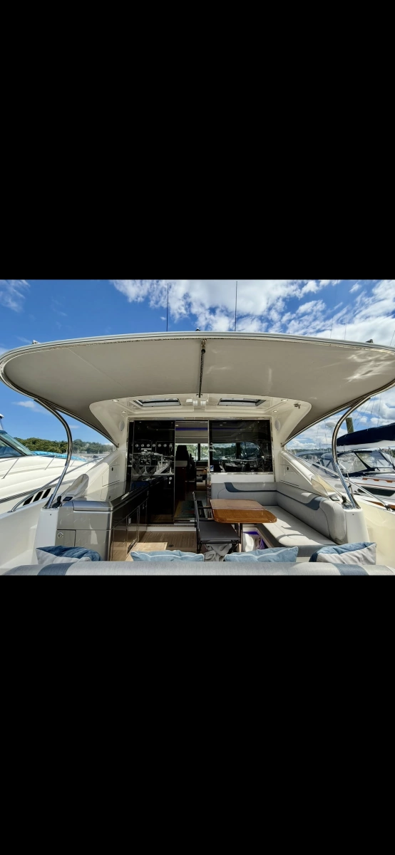 2020 Riviera 4800 Sport Yacht