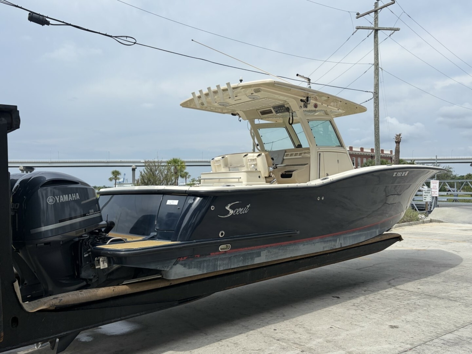 2014 Scout 320 LXF