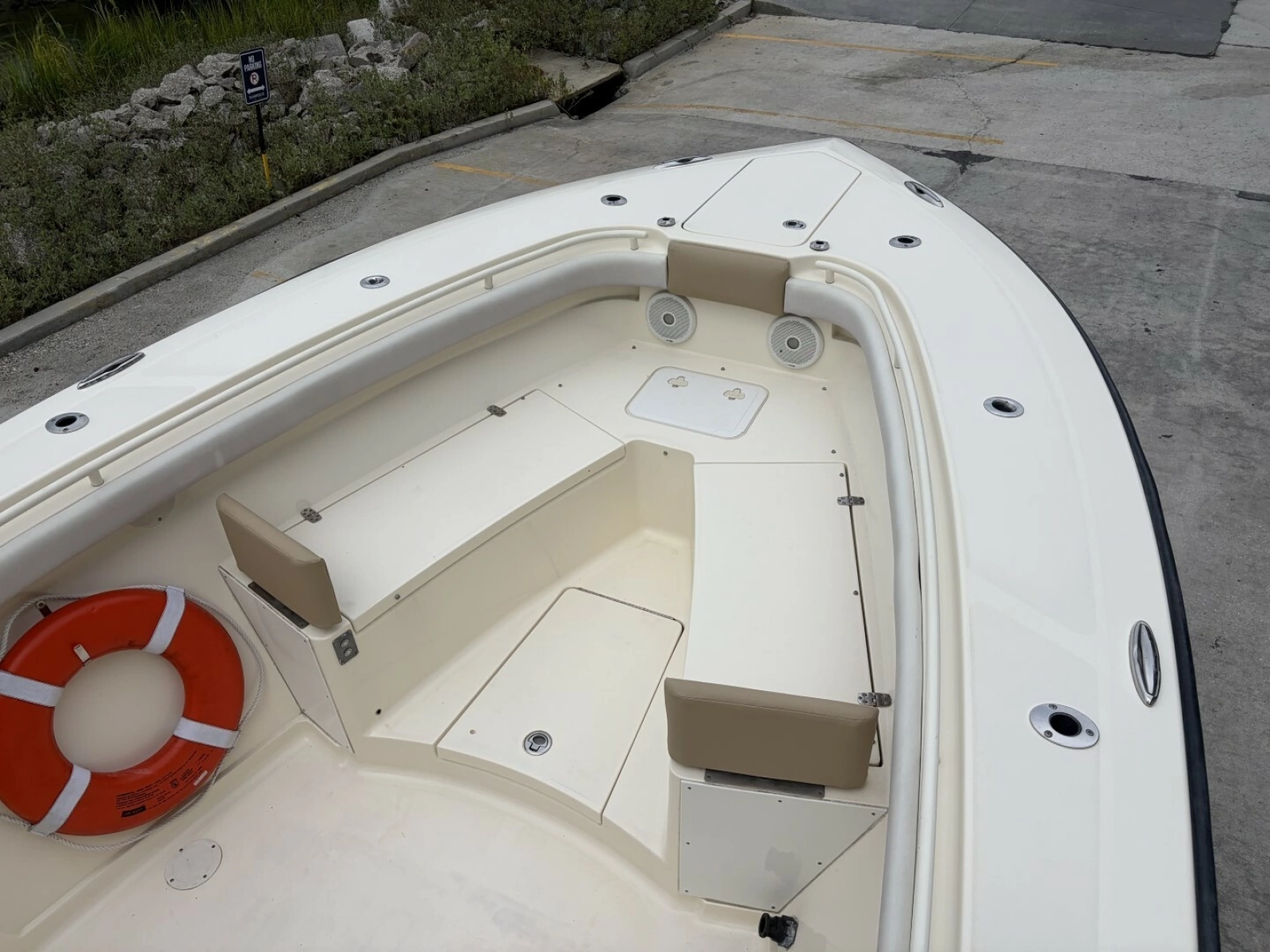 2014 Scout 320 LXF
