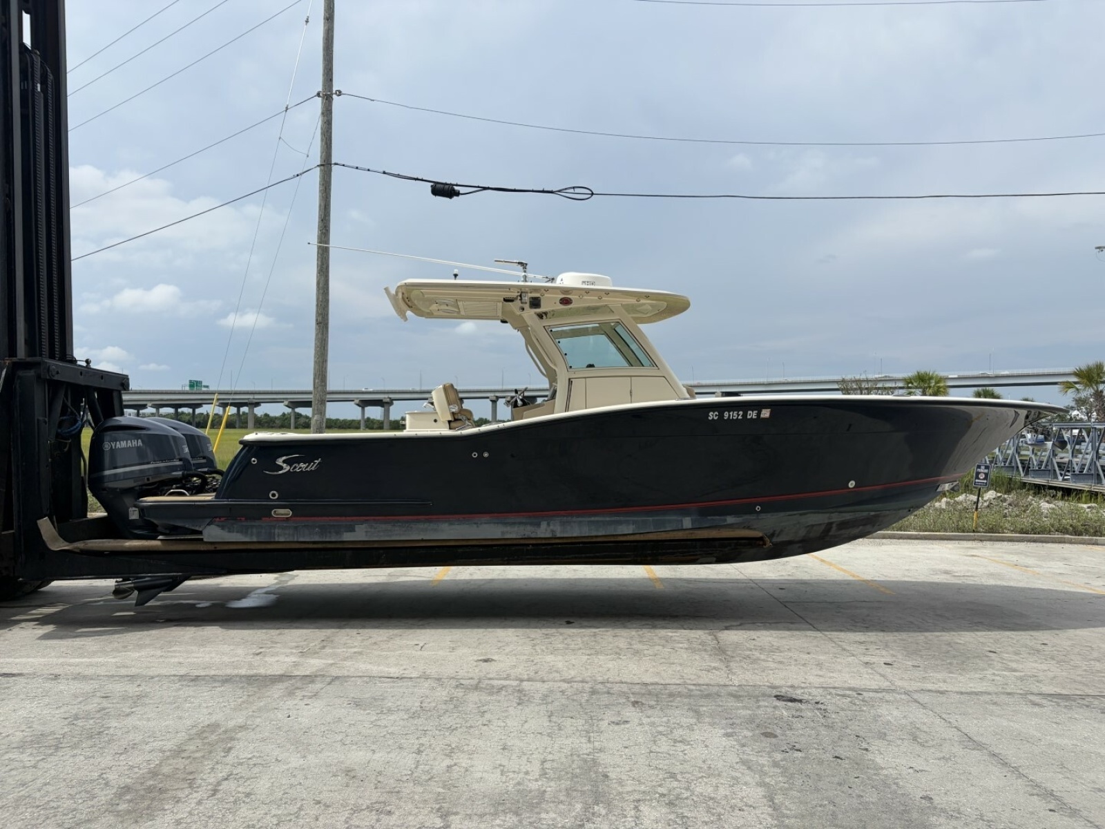 2014 Scout 320 LXF