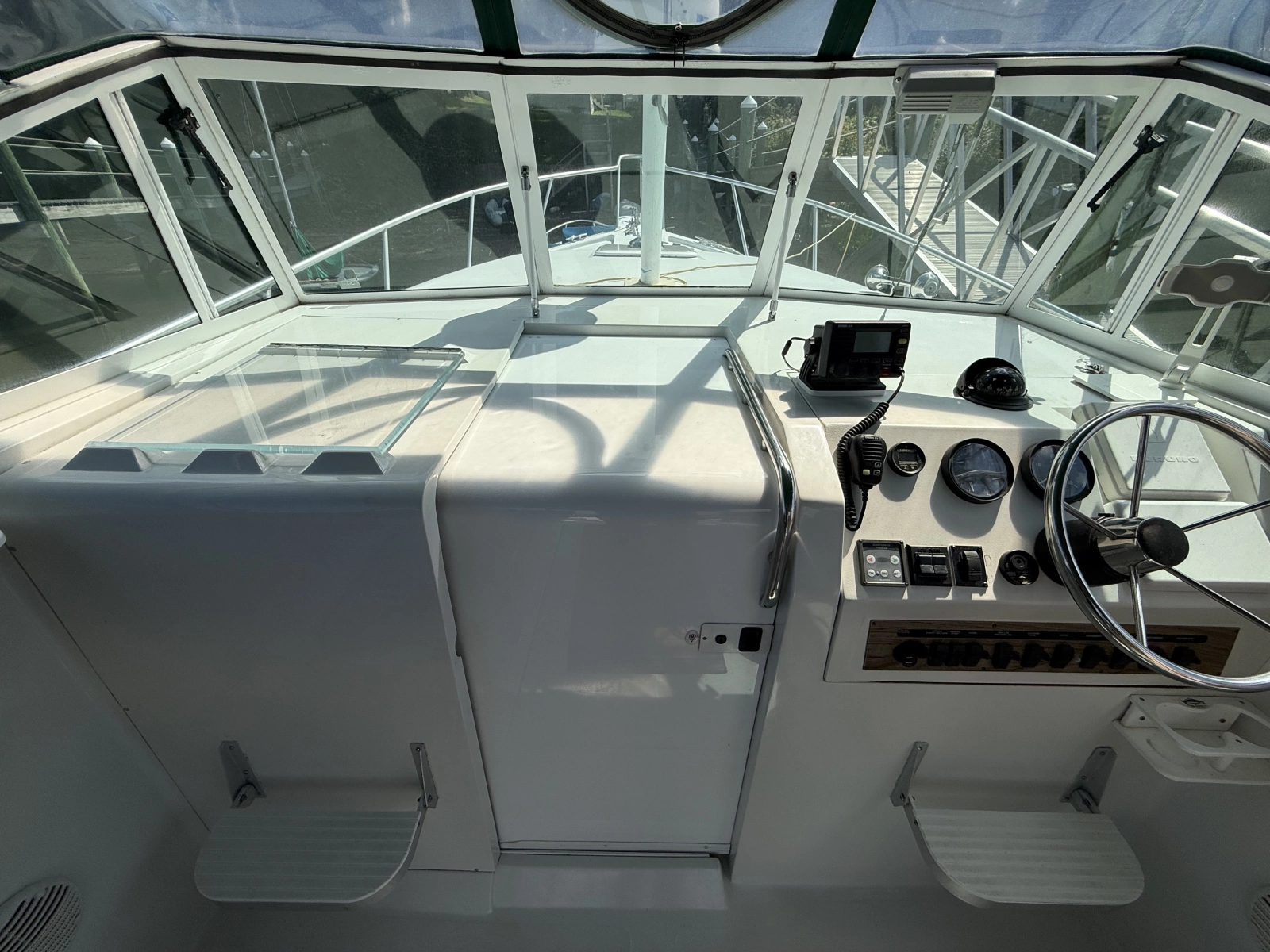 2000 Mainship 